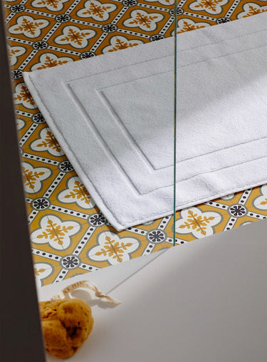 Turkish cotton bath mat